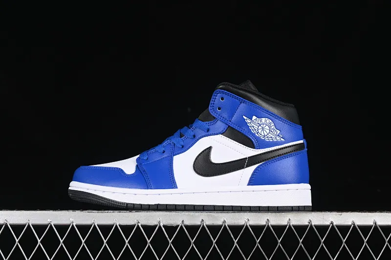 All categories Air Jordan Jordan series basketball shoes Air Jordan 1 Mid Air Jordan 1 Mid AJ1 Joe 1 white and blue color Zhongbang basketball shoes DQ8423-402
